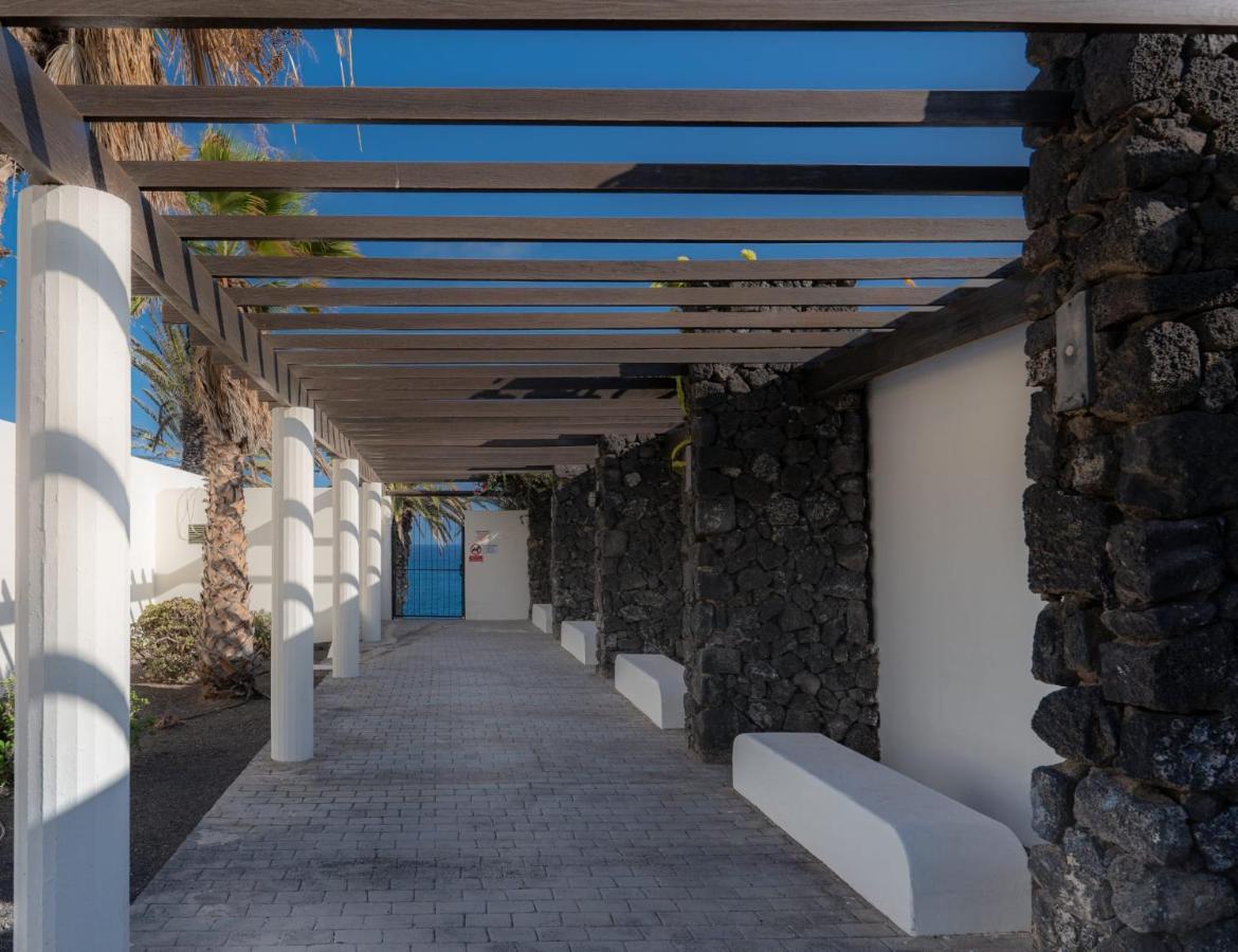 Luxury Casa Playa Roca Bord De Mer Costa Teguise Εξωτερικό φωτογραφία