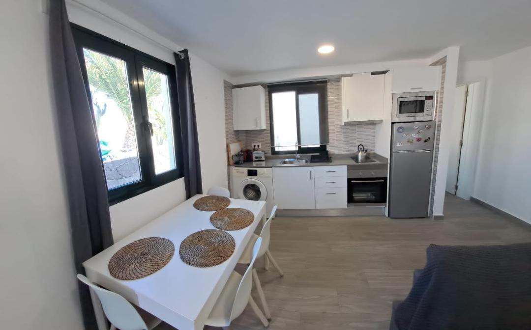 Luxury Casa Playa Roca Bord De Mer Costa Teguise Εξωτερικό φωτογραφία
